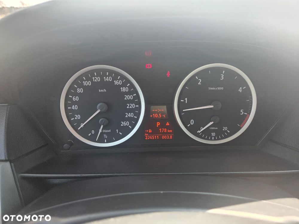 BMW Seria 5 535d - 17