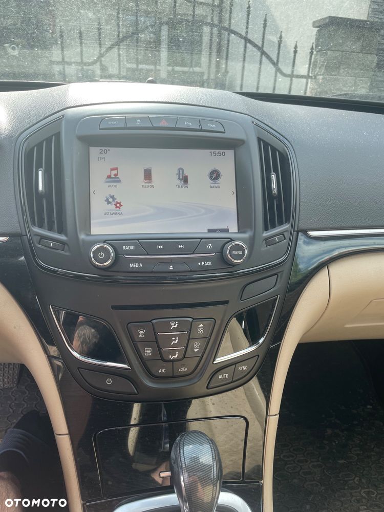 Opel Insignia 2.0 T Cosmo 4x4 - 11
