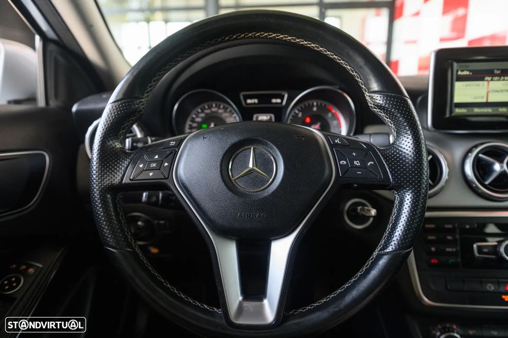 Mercedes-Benz GLA 200 CDI Aut. - 30
