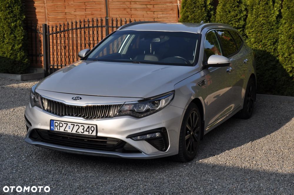 Kia Optima - 1