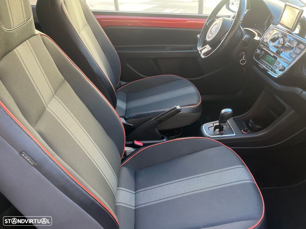 VW Up! 1.0 Groove Auto - 15