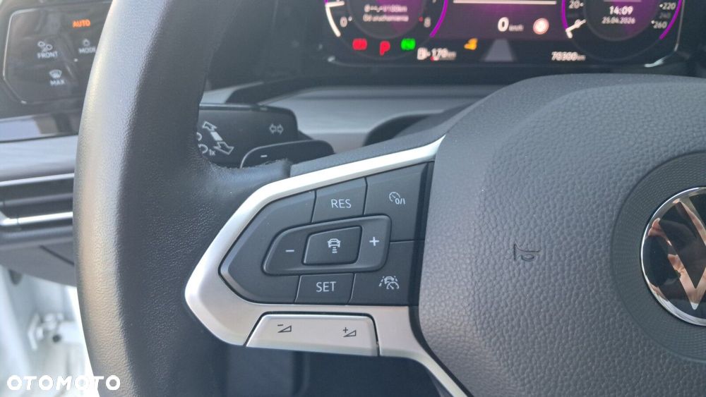 Volkswagen Golf 1.5 eTSI Style DSG - 15