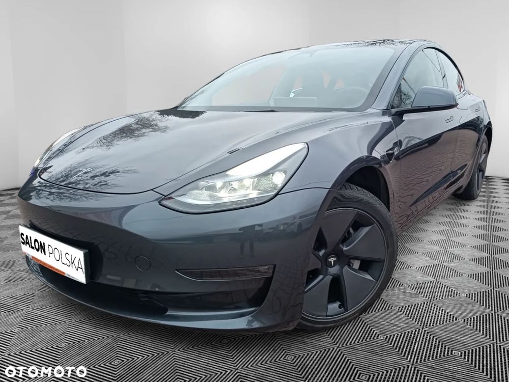 Tesla Model 3 - 6