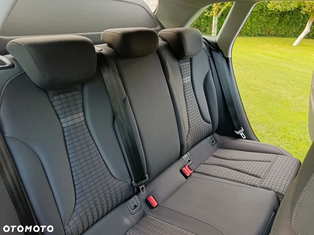 Audi A3 Sportback 2.0 TDI Ambition - 26