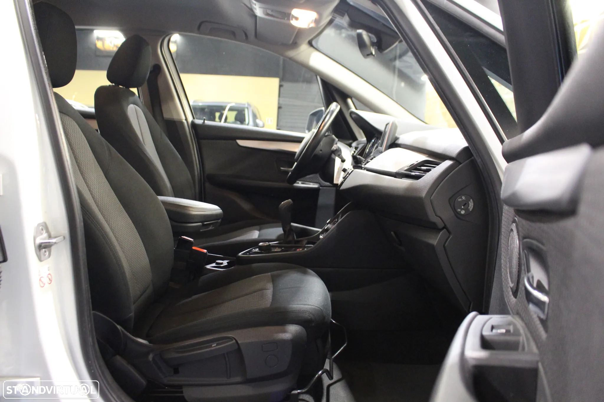 BMW 216 Active Tourer d Advantage - 14