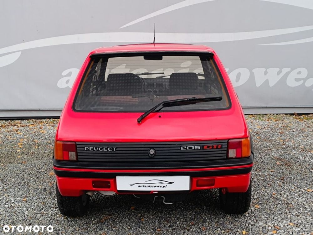 Peugeot 205 - 15