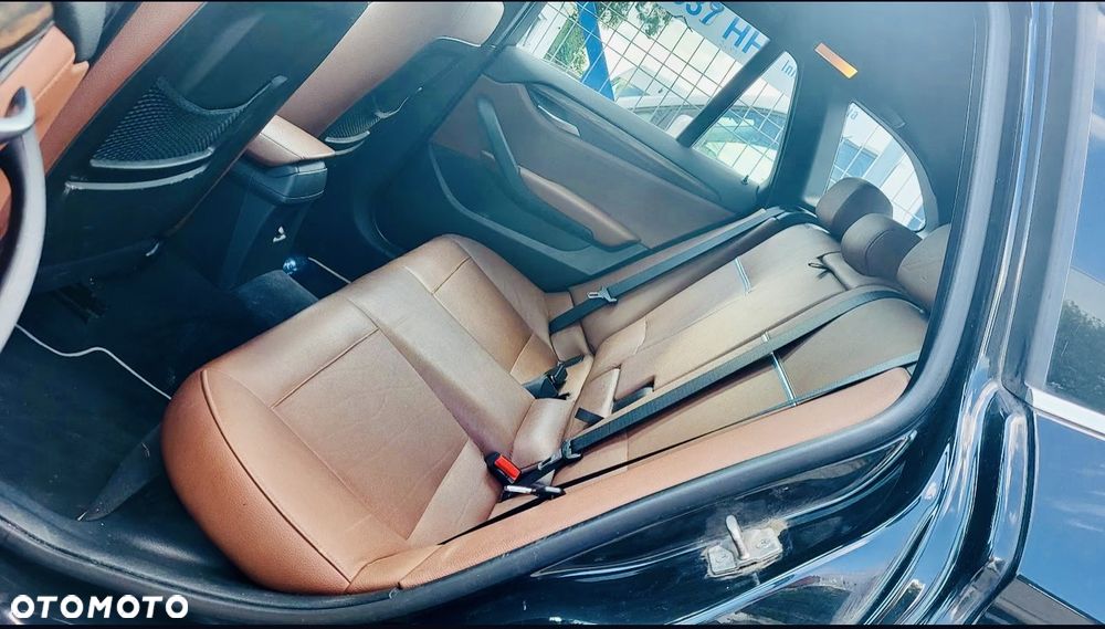 BMW X1 sDrive20d xLine - 5