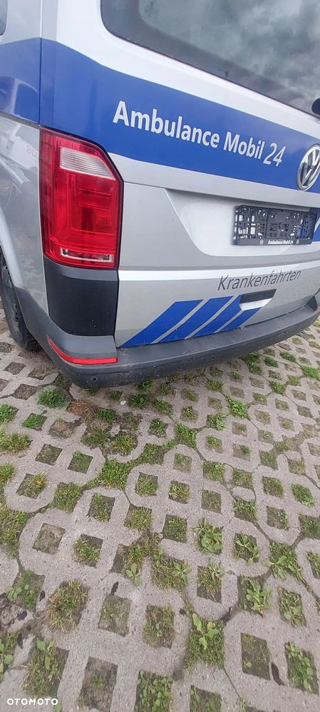 Klapa bagażnika vw t6 t6.1kompletna z lampami i zderzakiem - 2