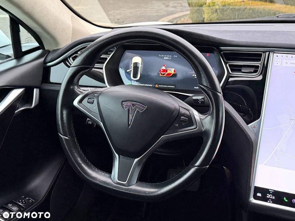 Tesla Model S 85D Allradantrieb - 40