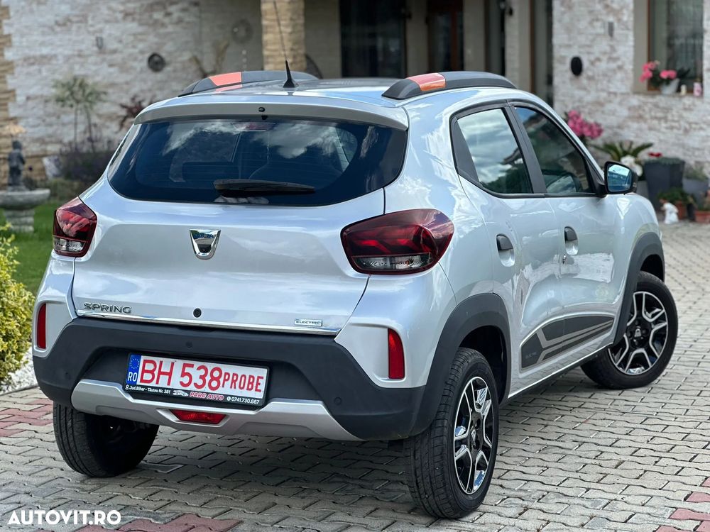 Dacia Spring Essential - 3