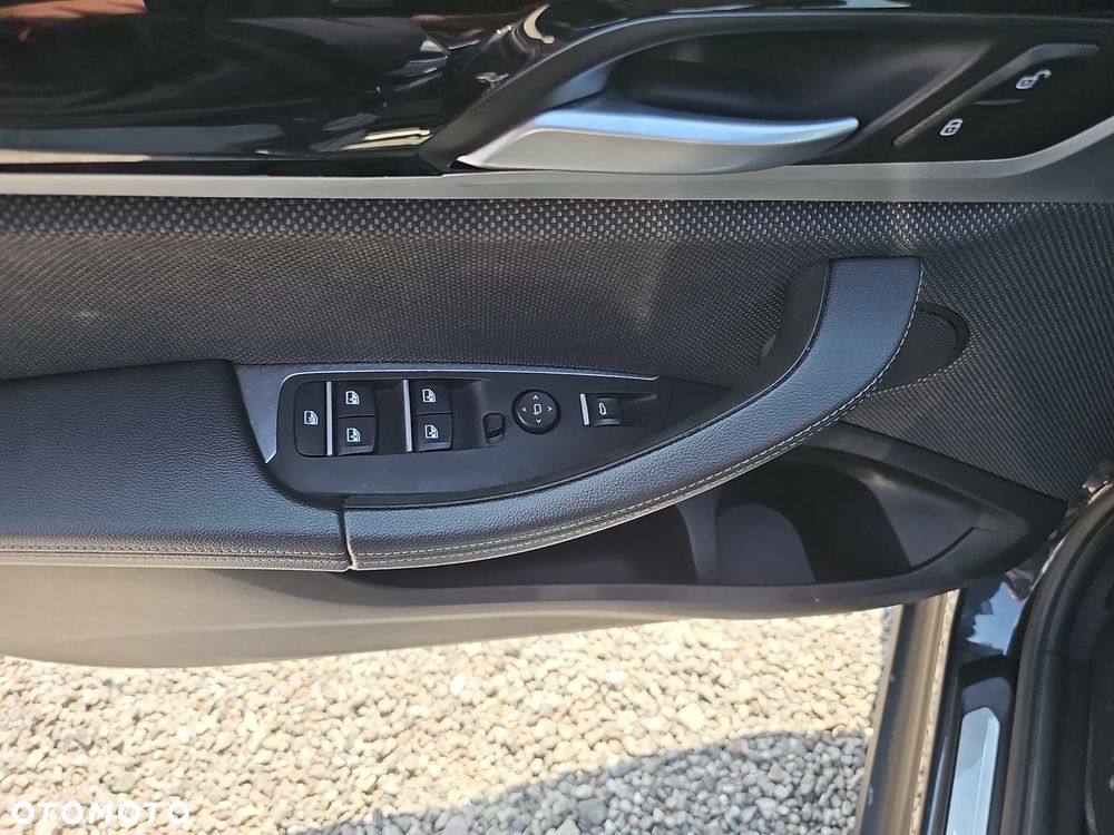BMW X3 xDrive20i GPF xLine - 13