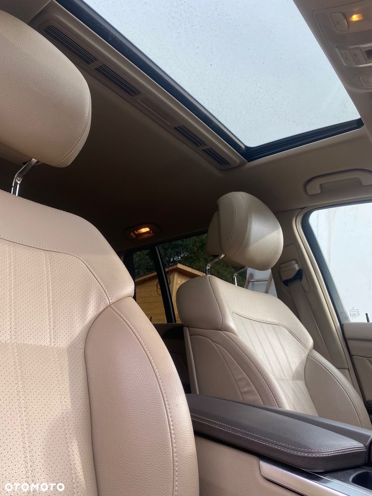 Mercedes-Benz GL 350 BlueTec 4-Matic - 12
