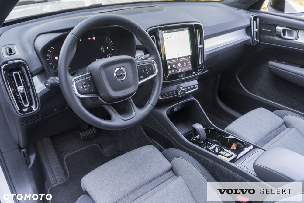 Volvo XC 40 - 16