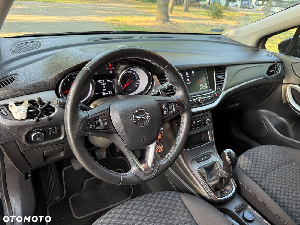 Opel Astra - 20