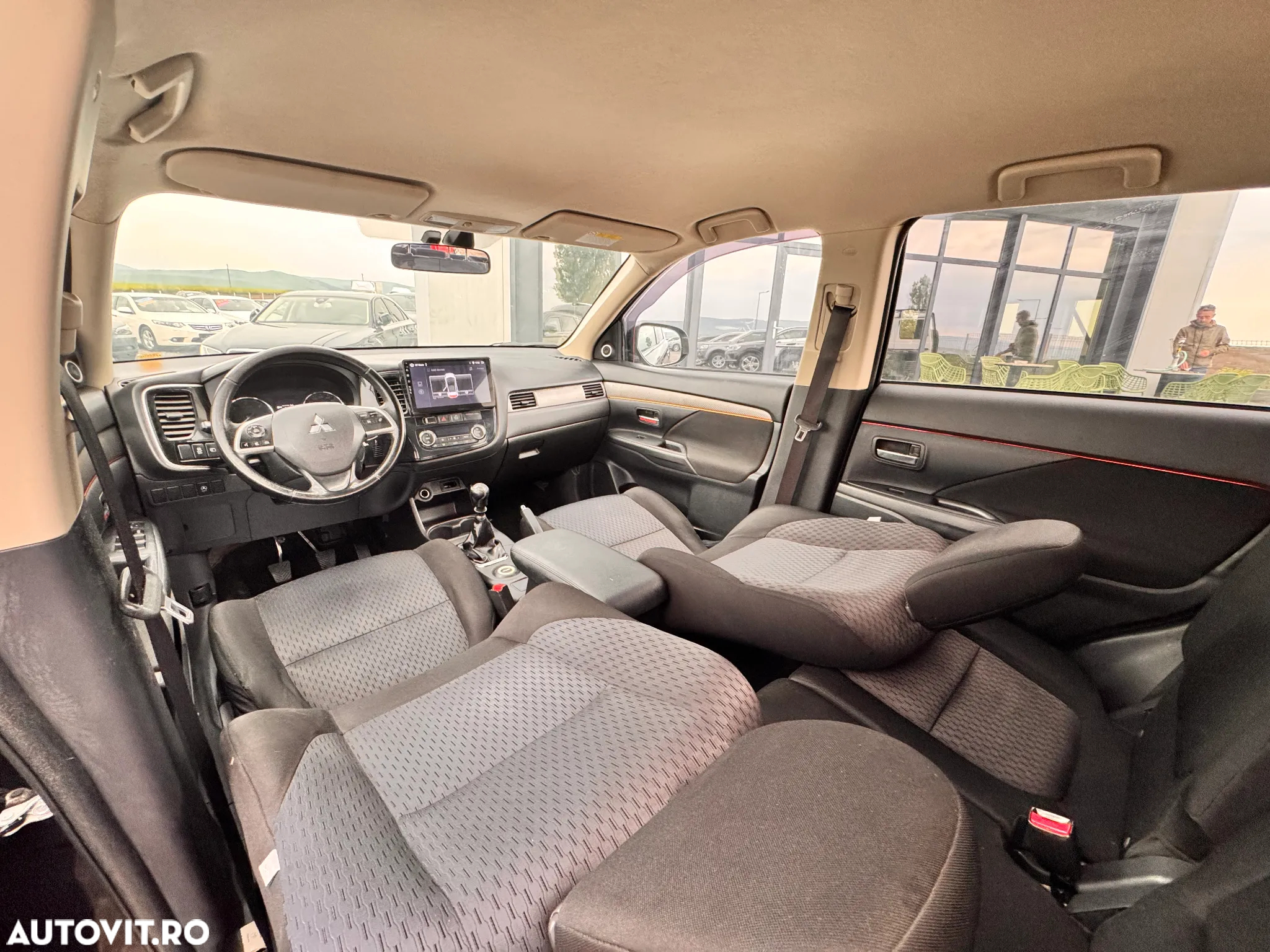 Mitsubishi Outlander 2.2 DI-D AS&G 6MT 4WD Invite A01 - 20