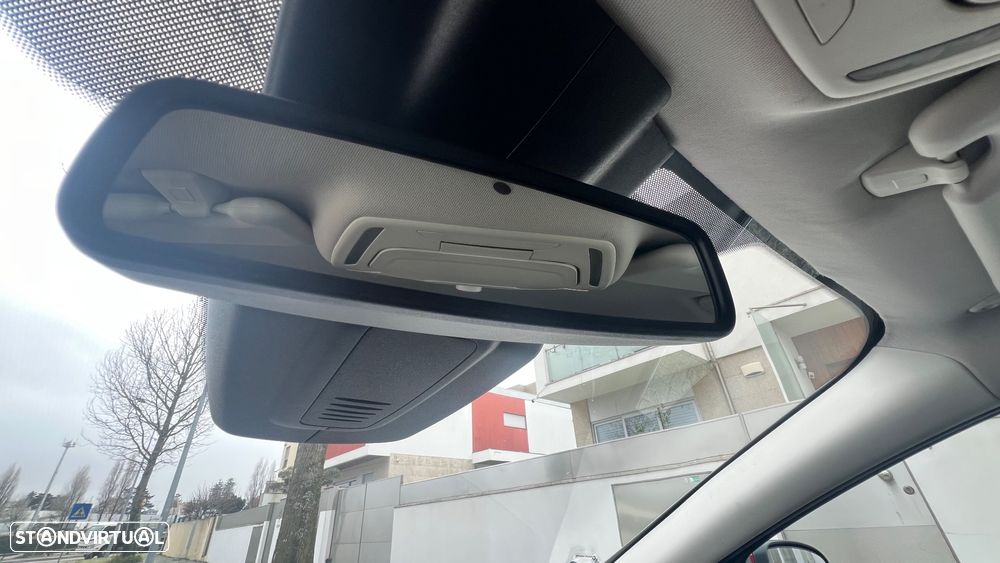 Ford Focus 1.0 SCTi Titanium Best - 25