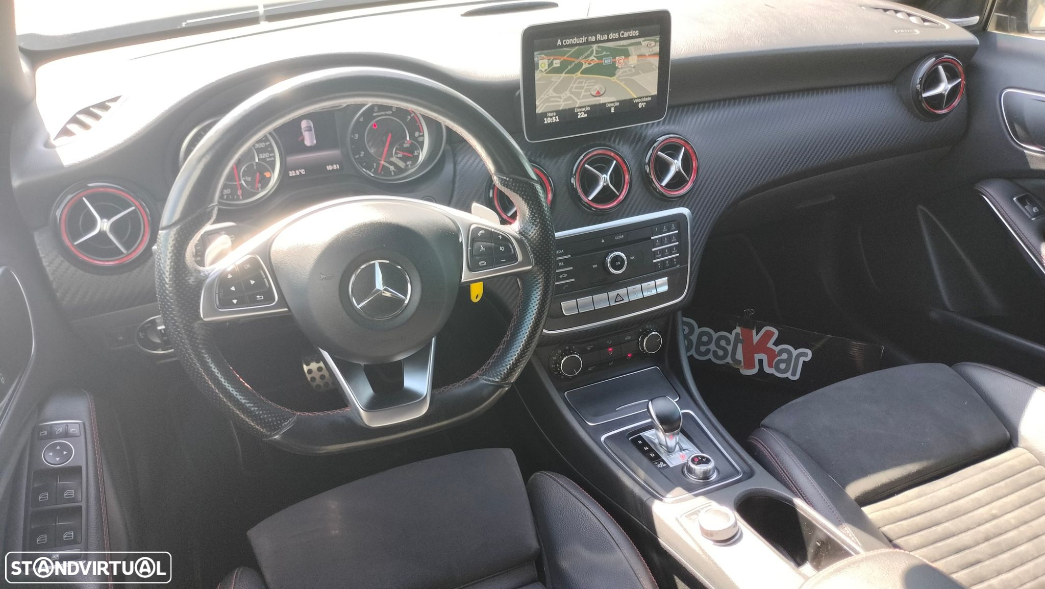 Mercedes-Benz A 45 AMG 4-Matic - 13