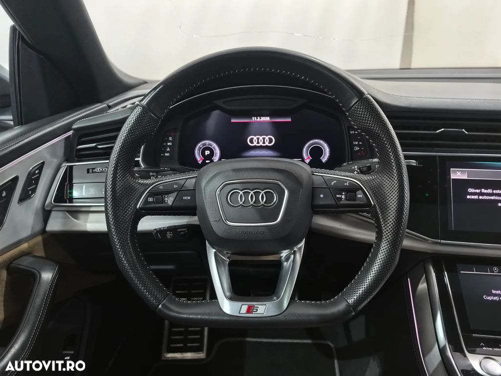 Audi Q8 - 13