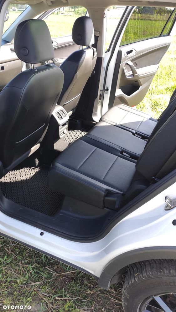 Volkswagen Tiguan Allspace - 13