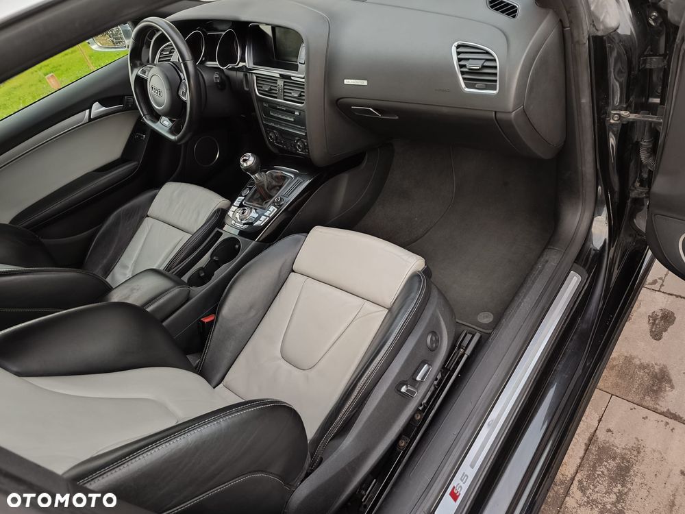 Audi A5 Coupé 3.0 TDI DPF quattro - 16