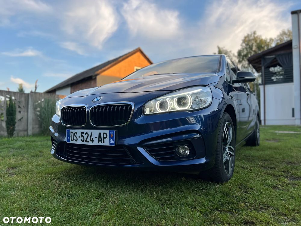 BMW Seria 2 225i Active Tourer Sport Line - 2