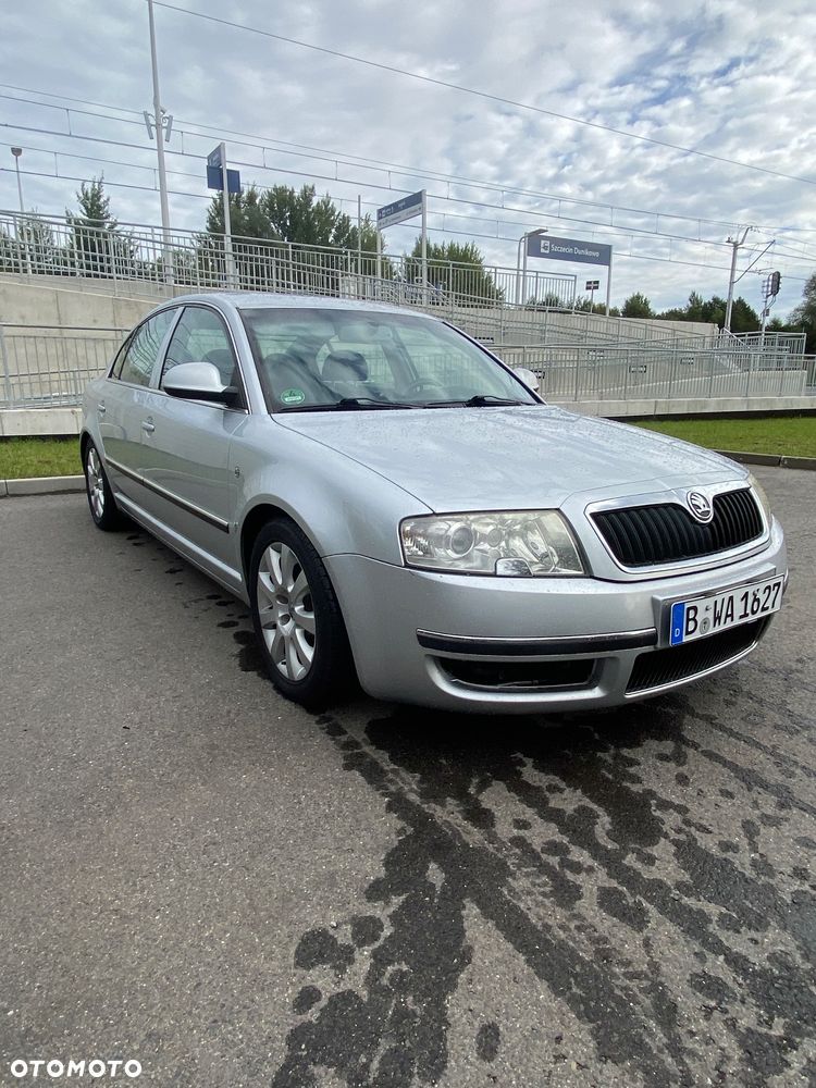 Skoda Superb 1.8 Turbo Comfort - 3