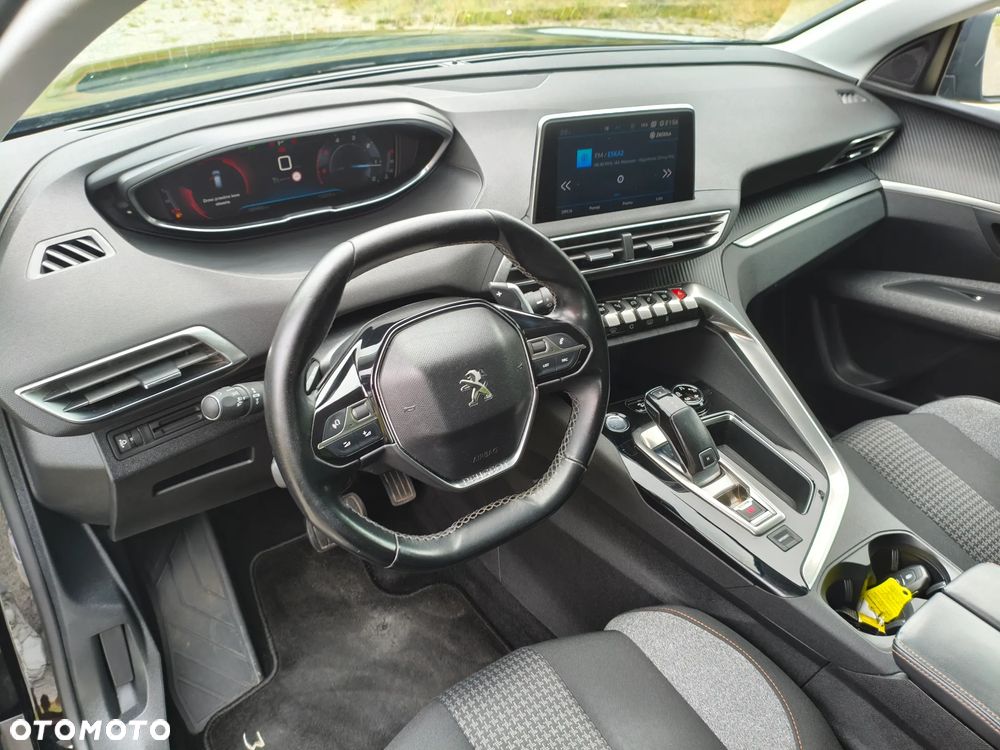 Peugeot 3008 BlueHDi 130 Stop & Start EAT8 Allure - 27