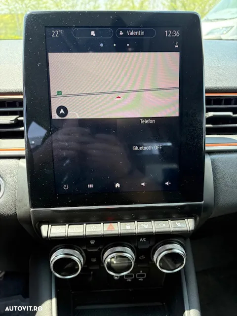 Renault Captur E-Tech Plug-In-Hybrid Intens - 19