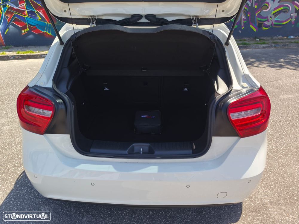 Mercedes-Benz A 180 d 7G-DCT Activity Edition - 24