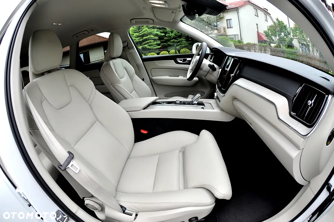 Volvo XC 60 B4 B Geartronic Inscription - 22