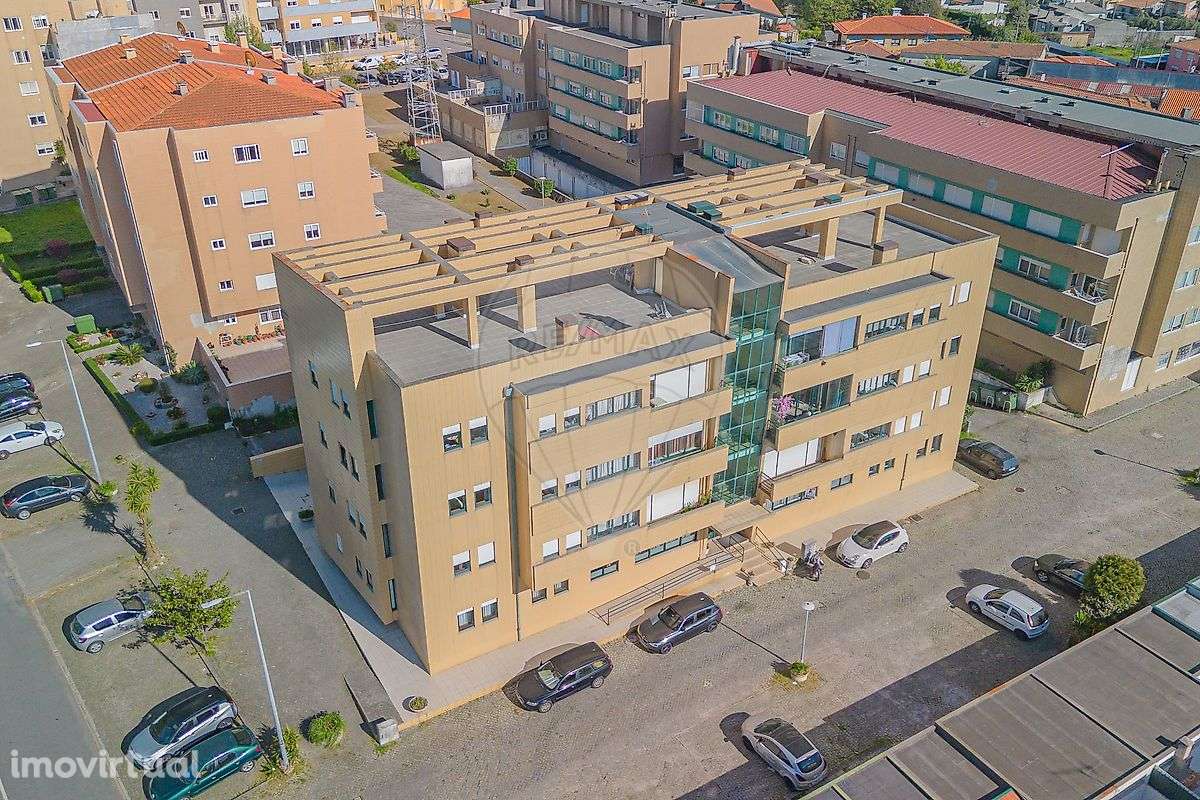 Apartamento T3 para venda - Grande imagem: 2/37