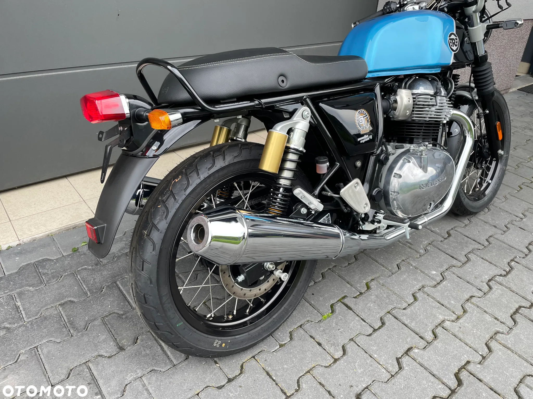 Royal Enfield Continental - 18