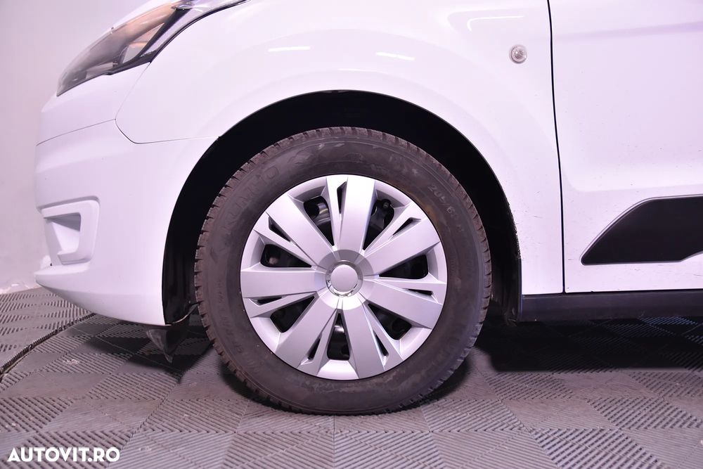 Ford Transit Connect - 11