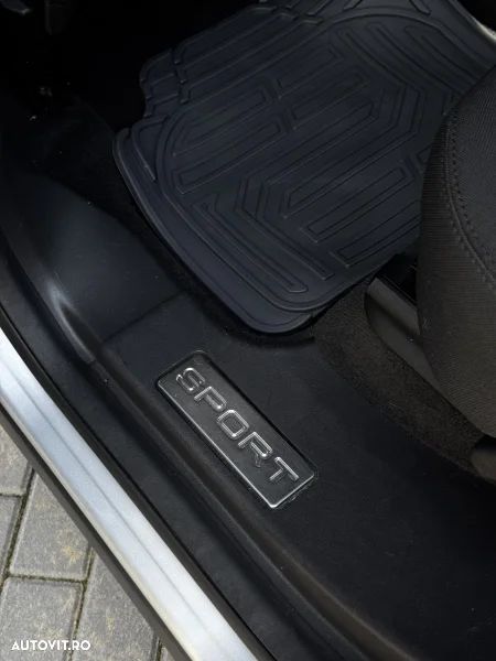 Land Rover Discovery Sport 2.0 l TD4 PURE Aut. - 21