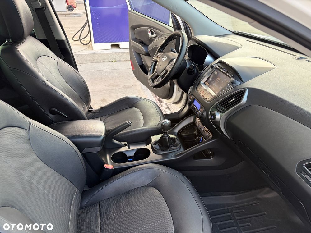 Hyundai ix35 2.0 CRDi Premium 4WD - 15