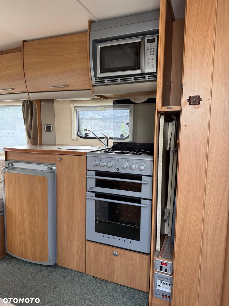 SWIFT FAIRWAY 460 - 13