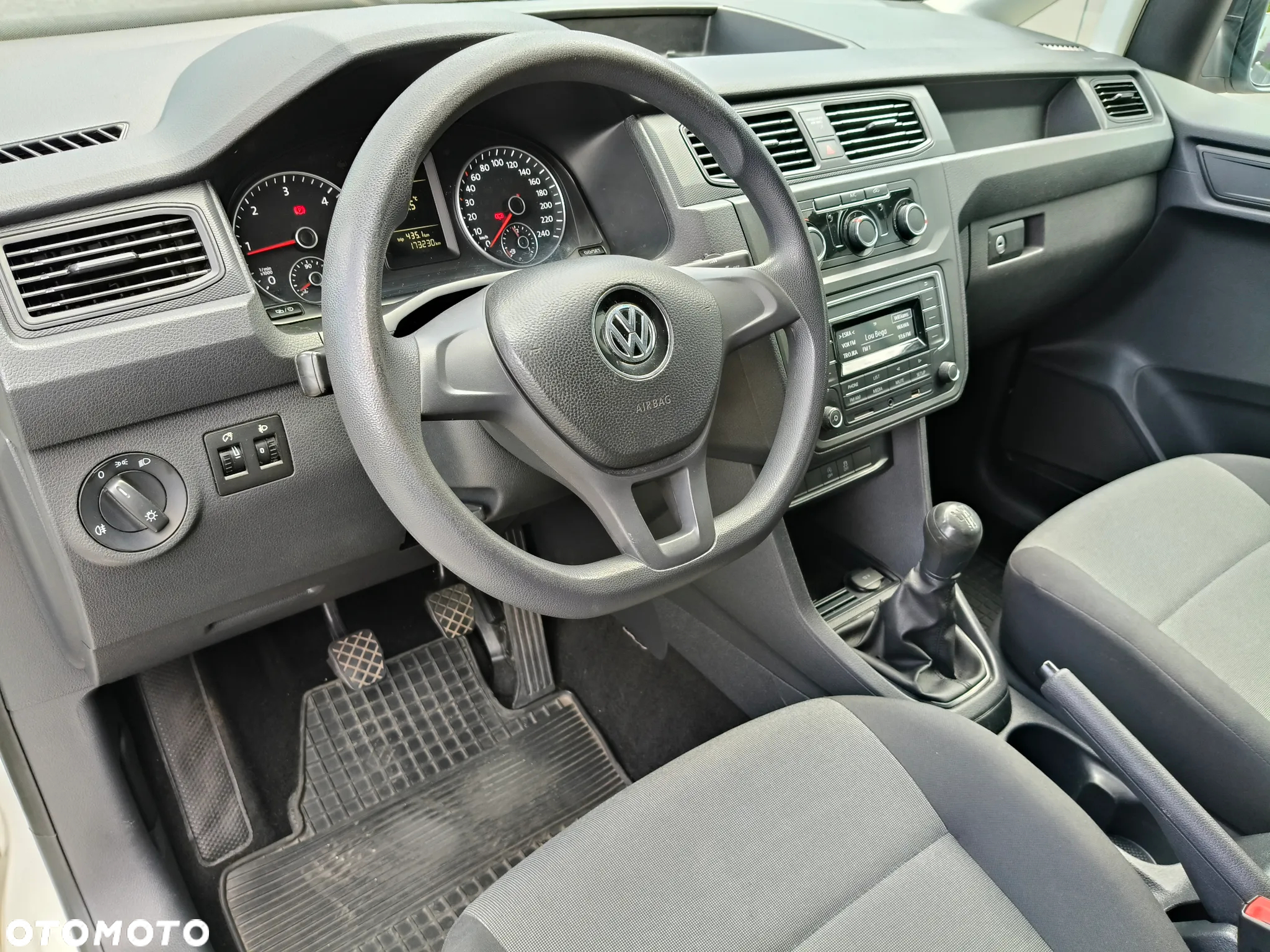 Volkswagen Caddy - 9
