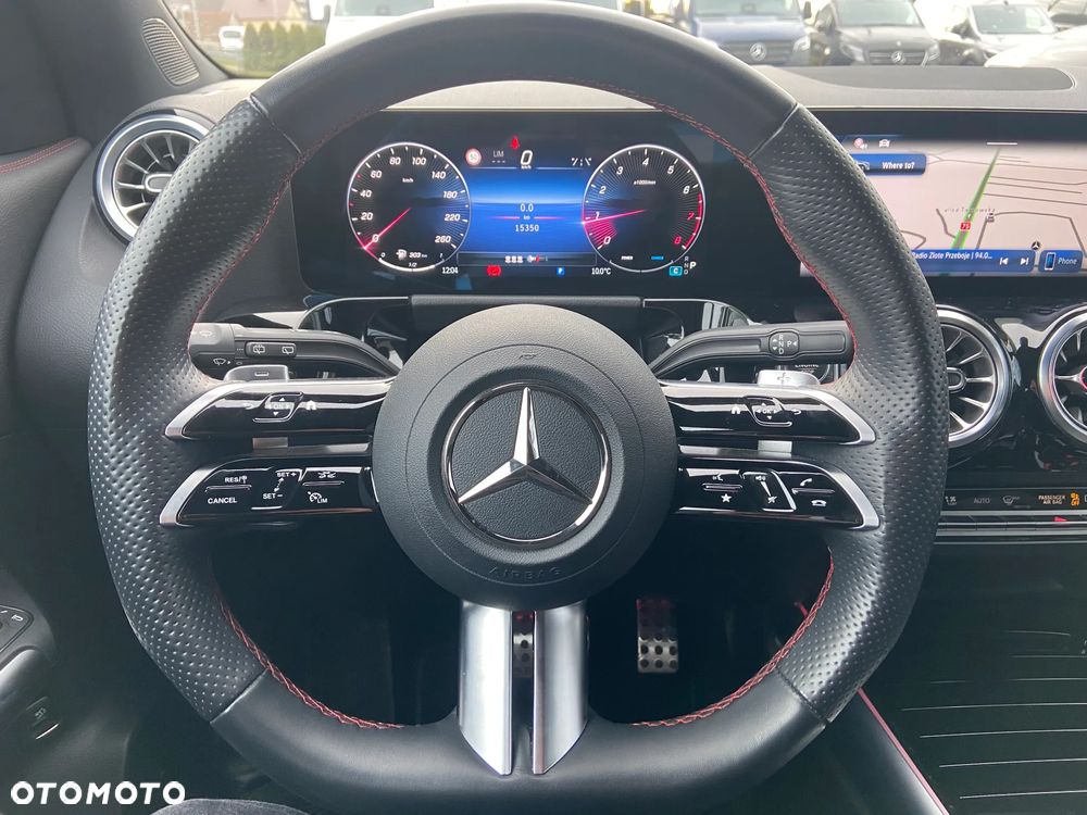 Mercedes-Benz GLA 200 AMG Line - 12