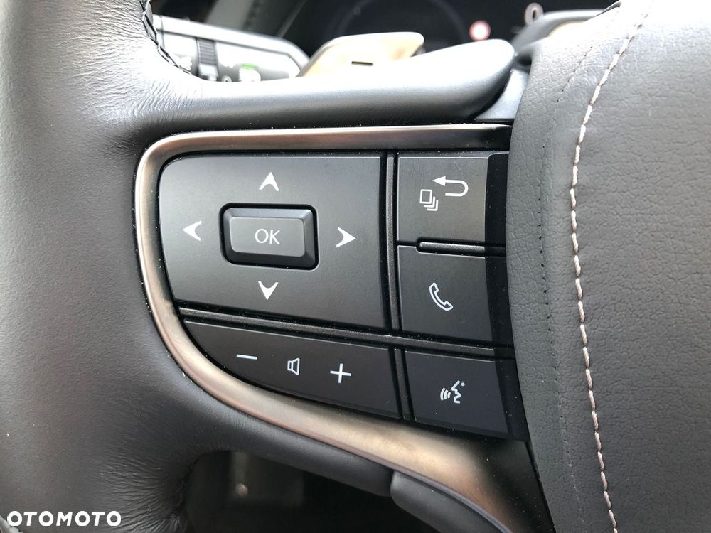 Lexus LS 500h Prestige AWD - 28