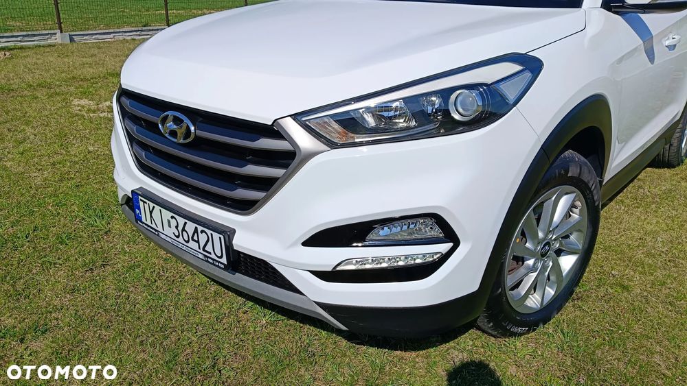 Hyundai Tucson 1.7 CRDI BlueDrive Style 2WD - 6