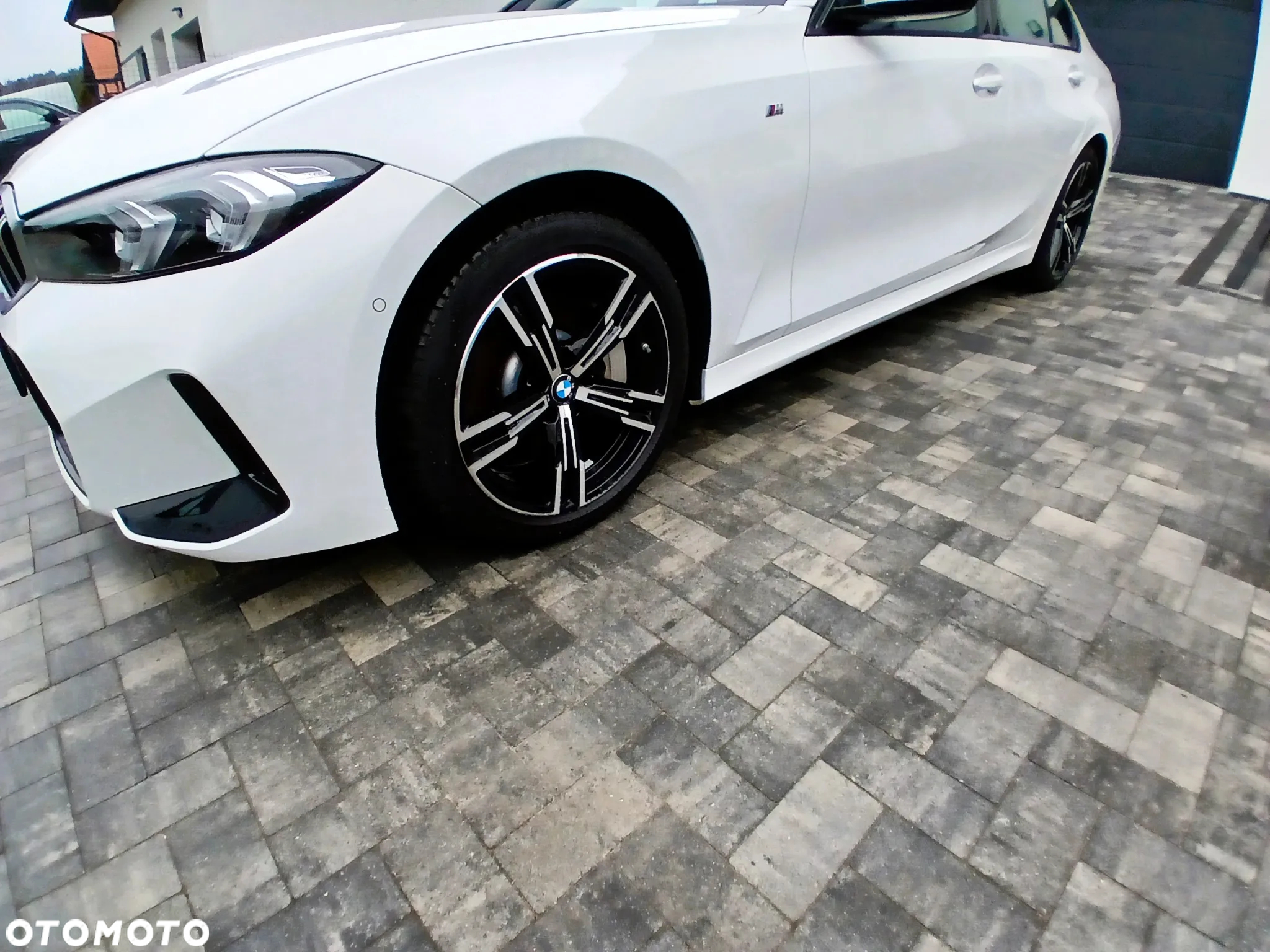 BMW Seria 3 330i M Sport sport - 10