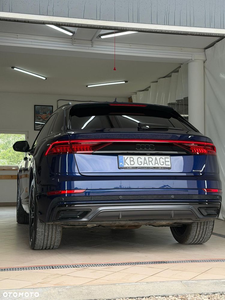 Audi Q8 - 14