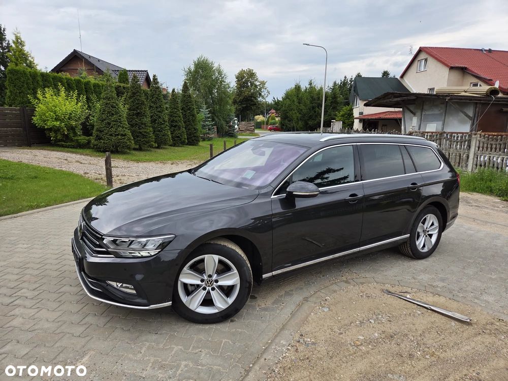 Volkswagen Passat Variant 2.0 TSI OPF DSG Elegance - 2
