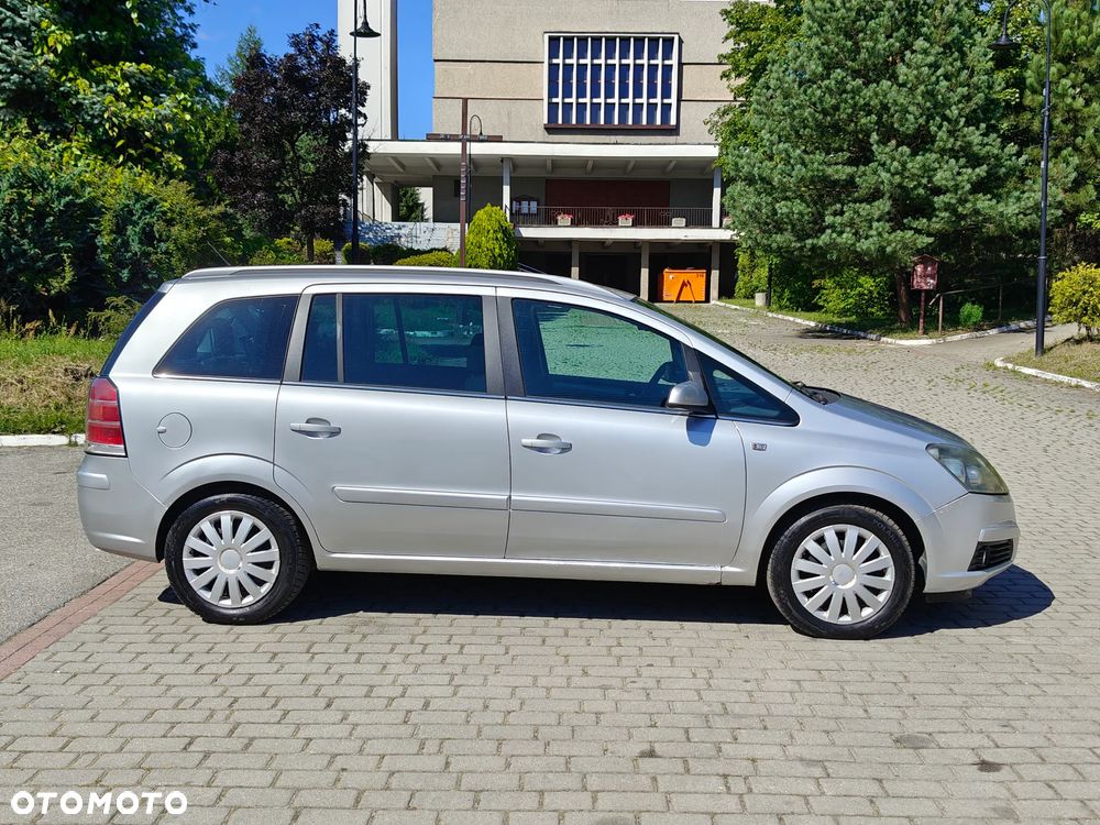 Opel Zafira 1.9 CDTI Navi - 12