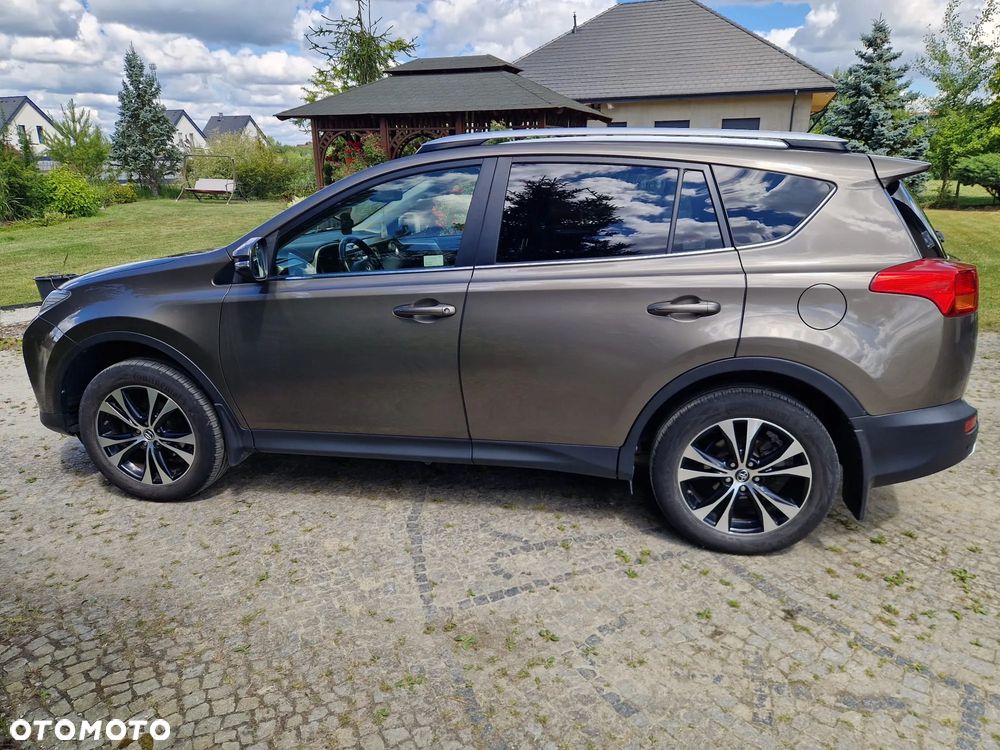 Toyota RAV4 - 2