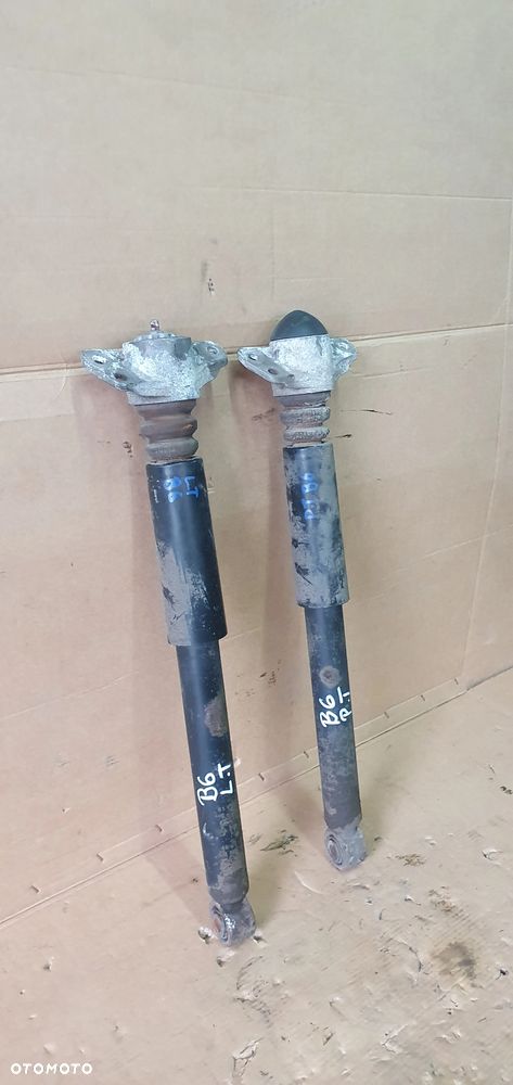 Amortyzator prawy lewy tył tylny VW Passat B6 kombi - 4