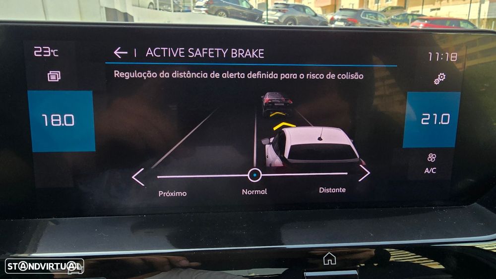 Citroën C4 1.2 PureTech Shine - 27