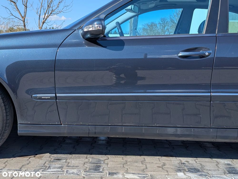 Mercedes-Benz Klasa E 320 CDI Avantgarde - 22