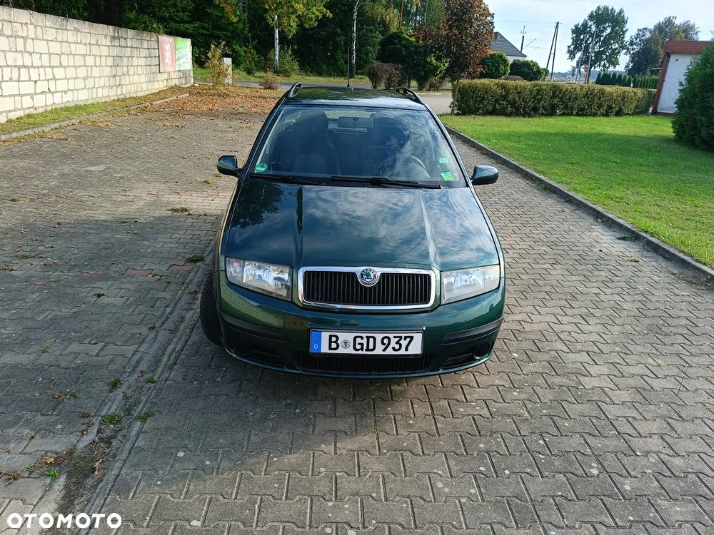Skoda Fabia 1.4 16V Style Edition - 23