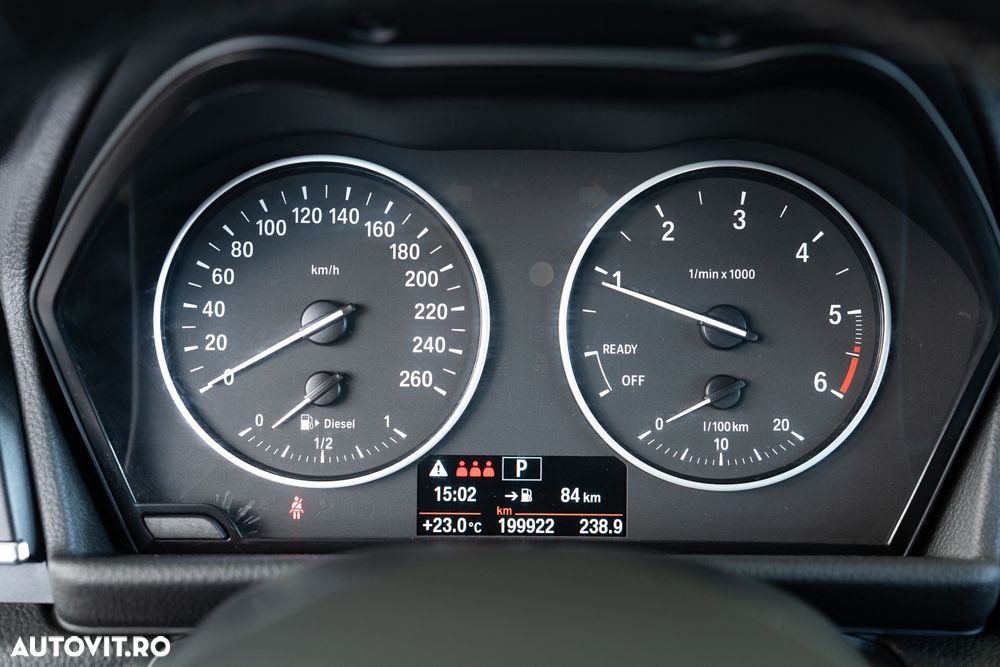 BMW Seria 2 218d Aut. - 17